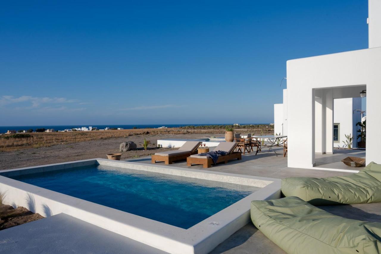 Oia Kissiri - Private Pool Villas Buitenkant foto