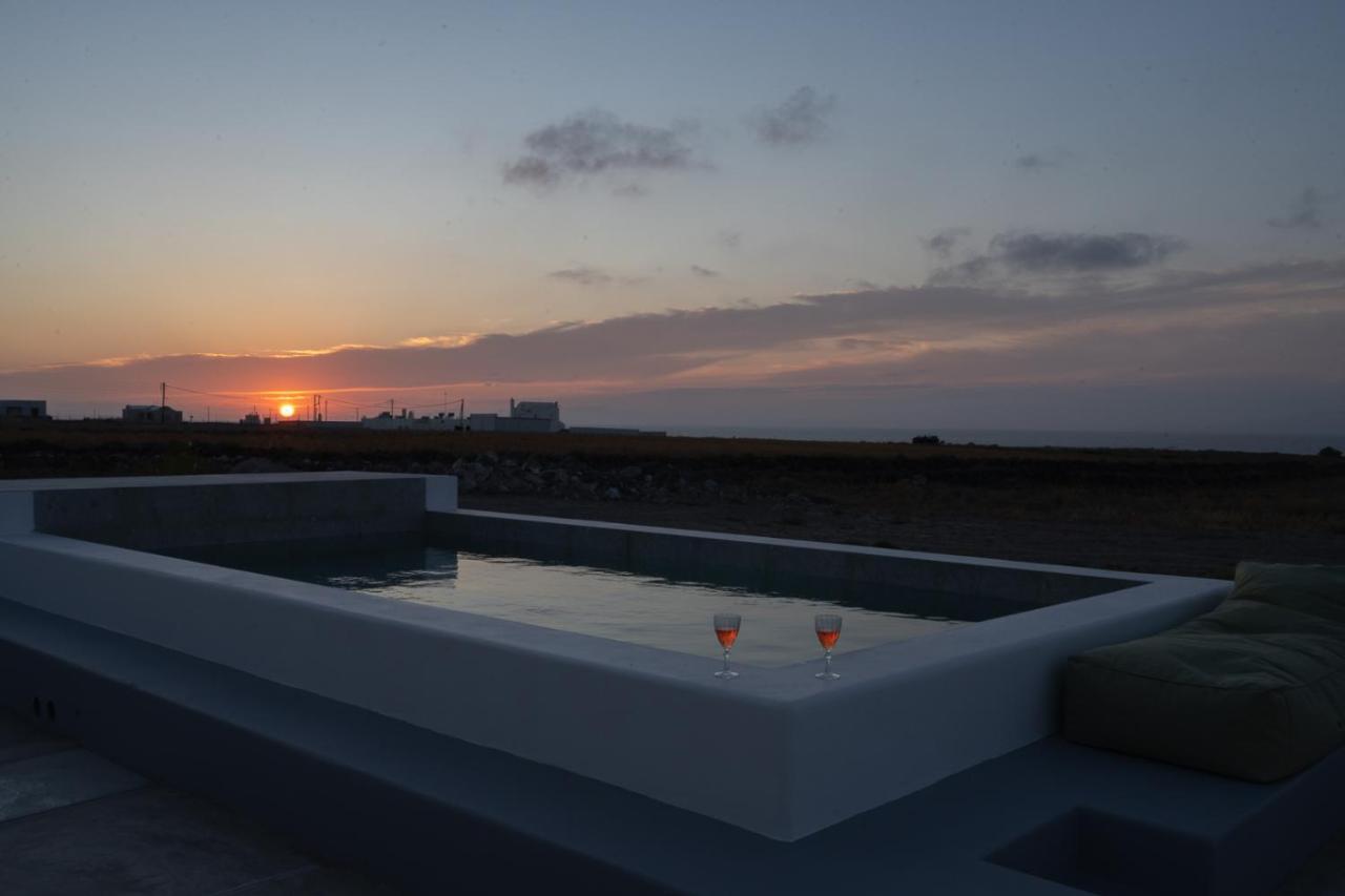 Oia Kissiri - Private Pool Villas Buitenkant foto